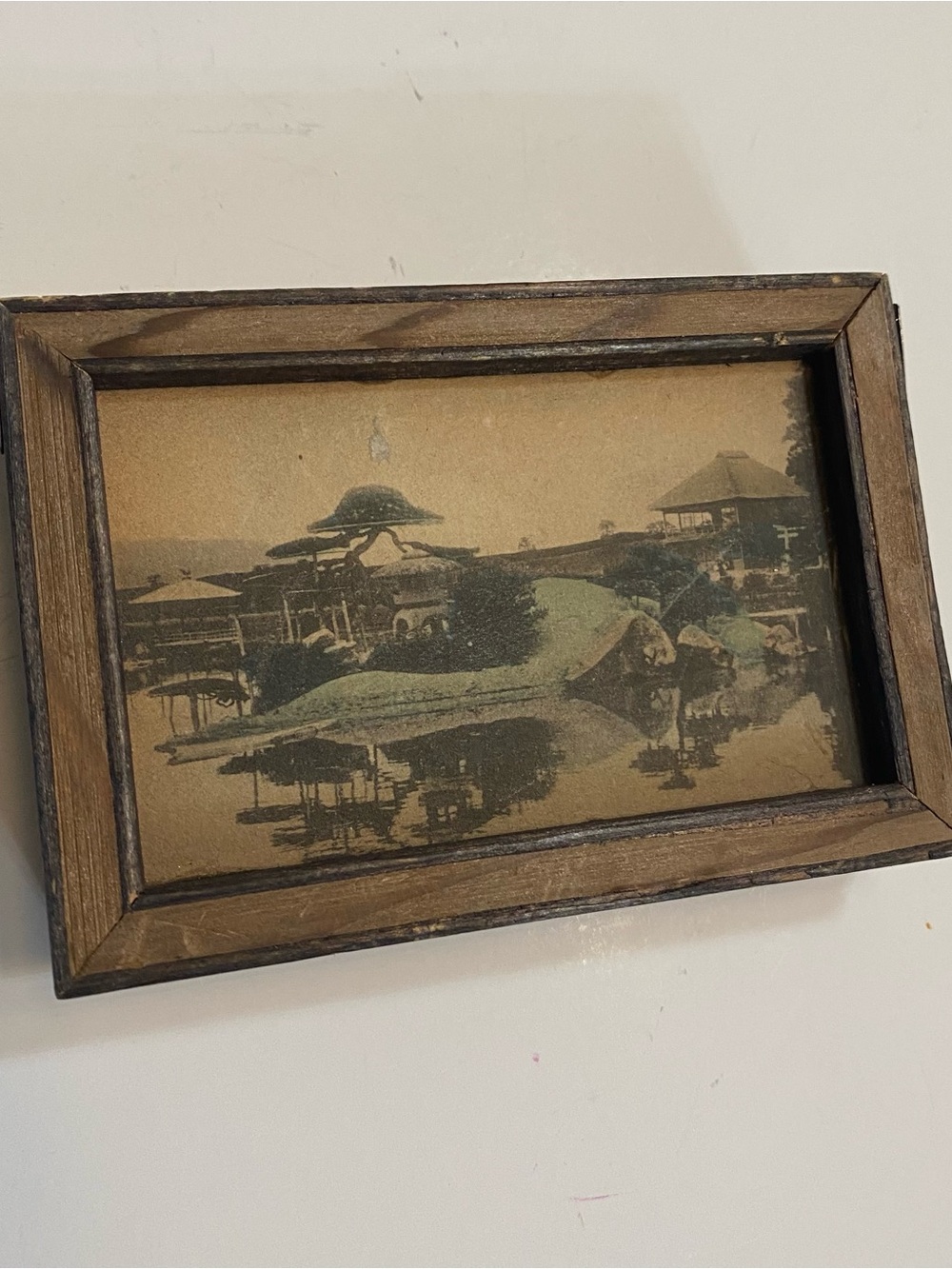 Vintage Japanese Art‑Style Wooden Box • Hinged Lid • Delicate Keepsake Storage
